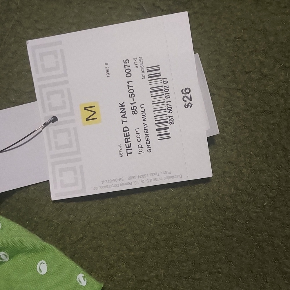 Liz Claiborne green tank medium NWT - Picture 4 of 5